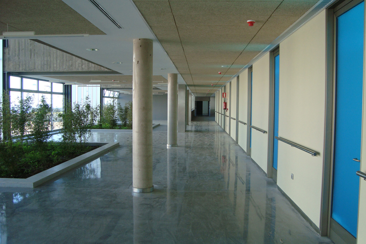 Vista de la zona de consultas en la primera planta del Hospital del Norte